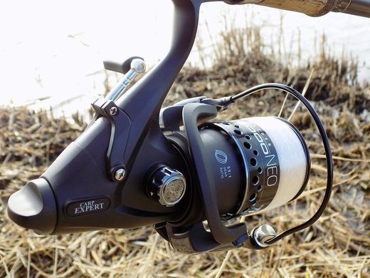 Катушка с байтраннером Carp Expert Feeder NEO 5000, 5BB+1RB