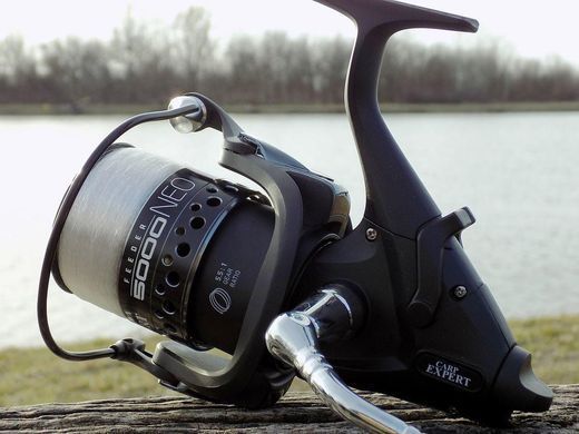 Катушка с байтраннером Carp Expert Feeder NEO 5000, 5BB+1RB